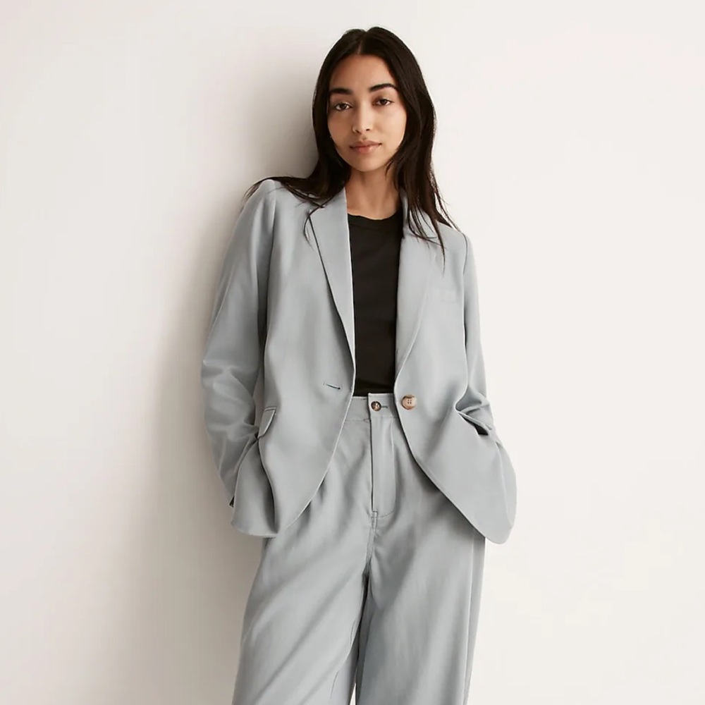 The Larsen Blazer in Drapeweave